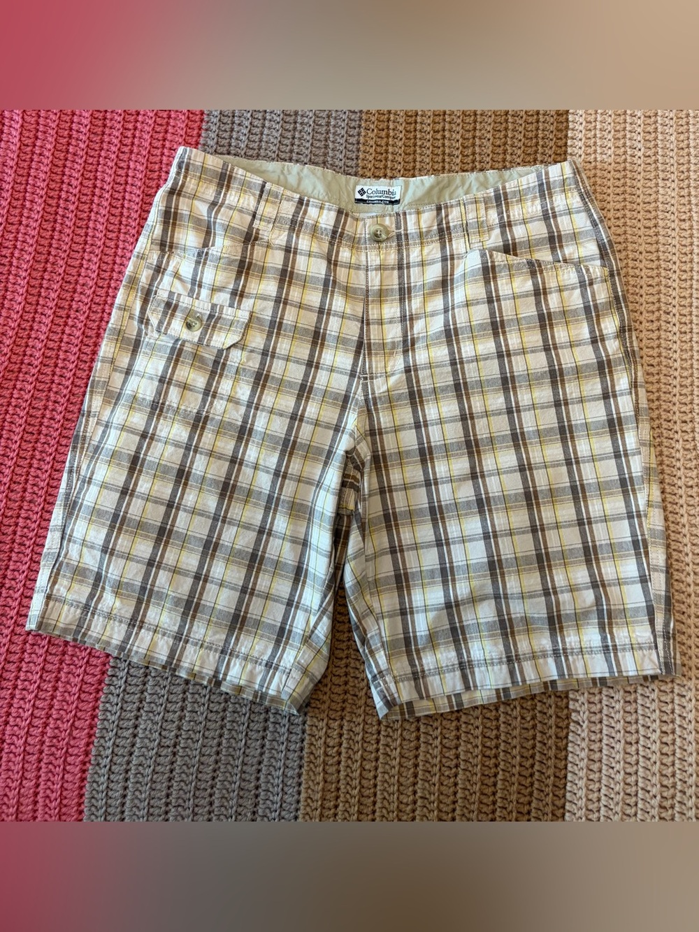 Columbia Women’s Plaid Beige Brown Yellow Shorts 100% Cotton